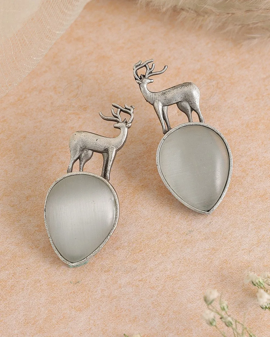 Deer Drop Stud Earrings - wxo