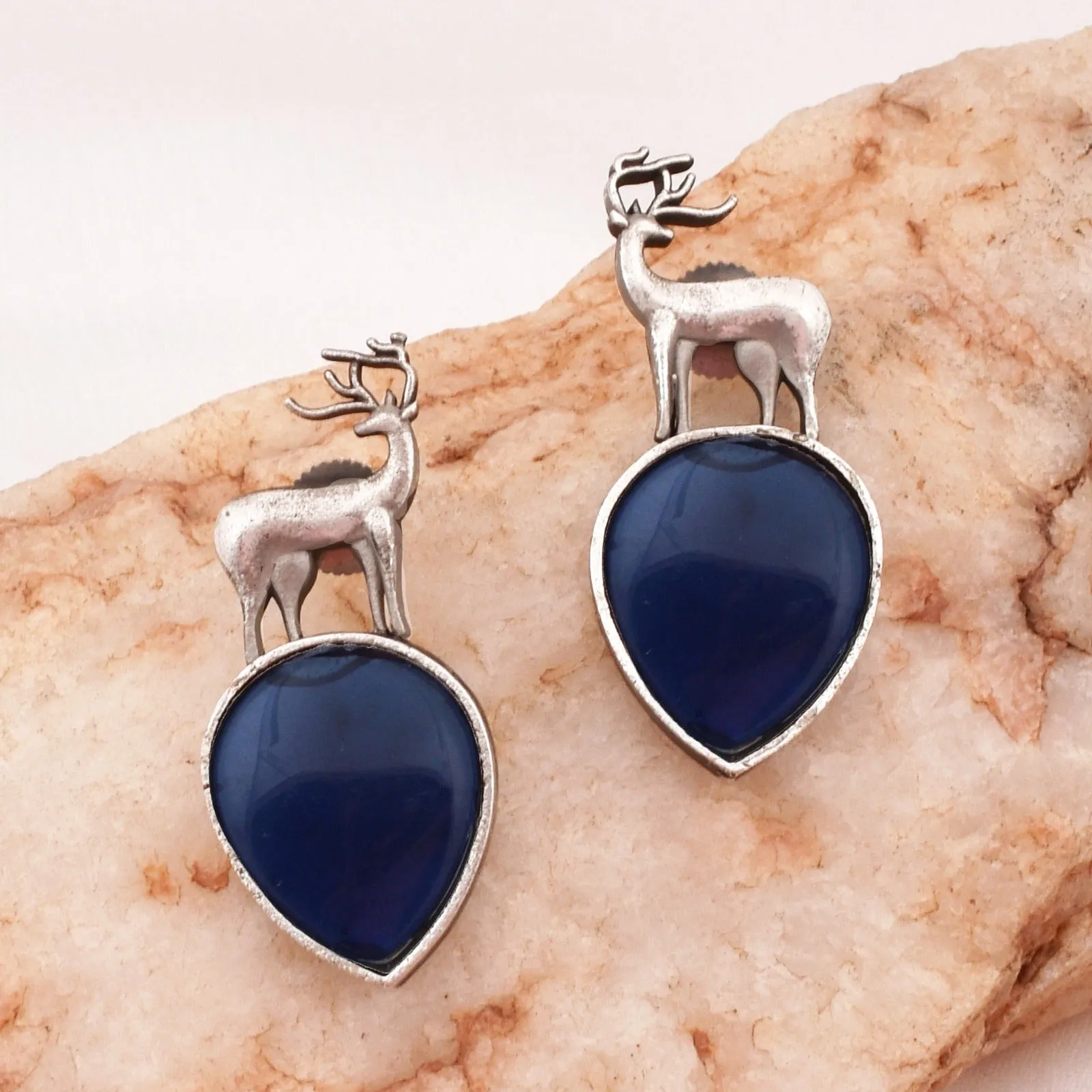 Deer Drop Stud Earrings - wxo