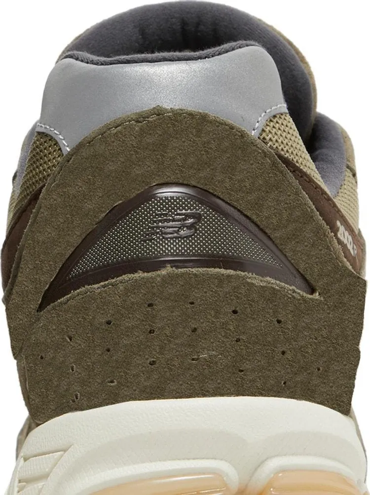 New Balance 2002R 'Dark Camo' sneakers, green