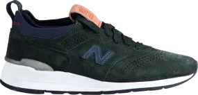 New Balance 997 'Dark Green' sneakers, green