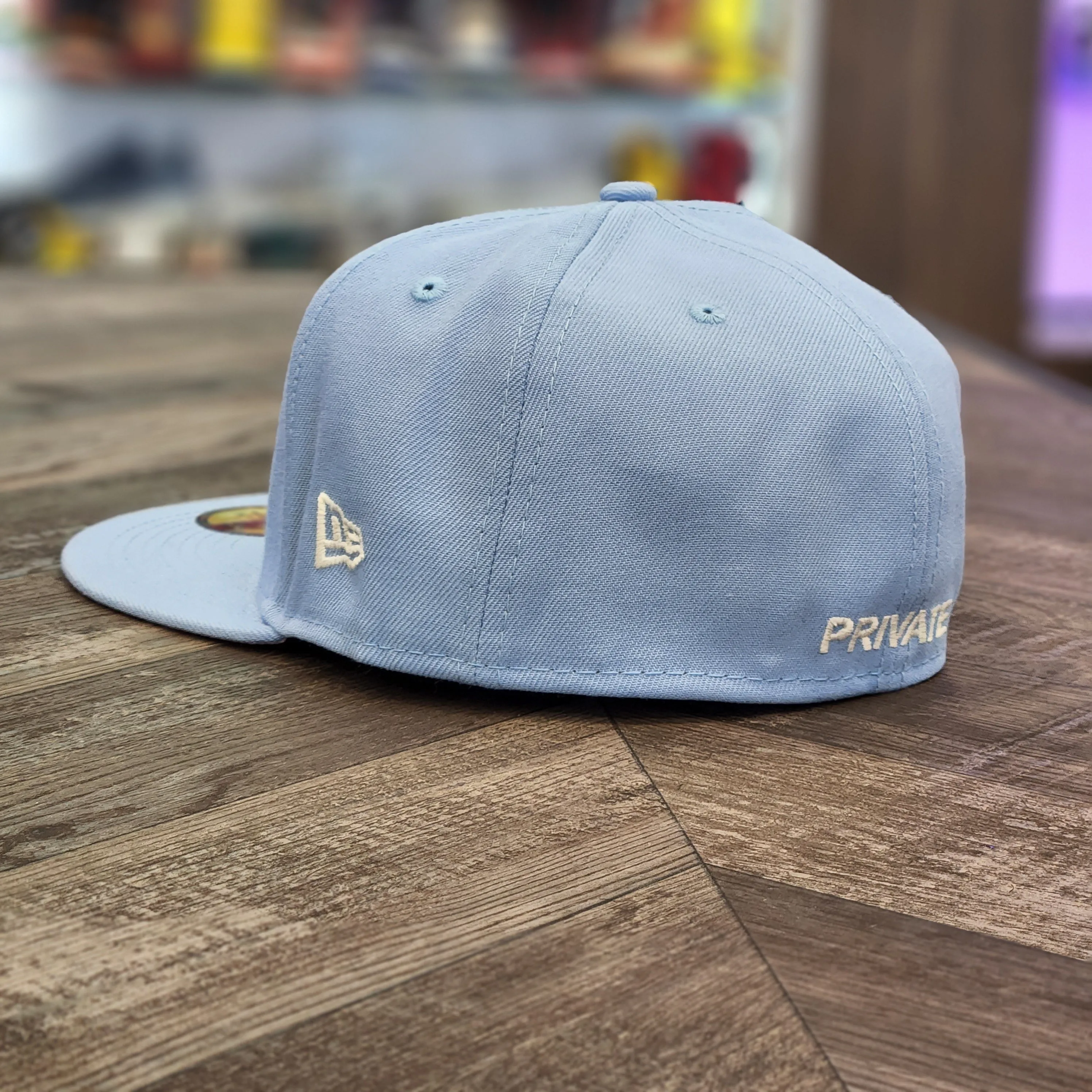 Private Sneakers x New Era 59Fifty Fitted Bone P Cotton Candy