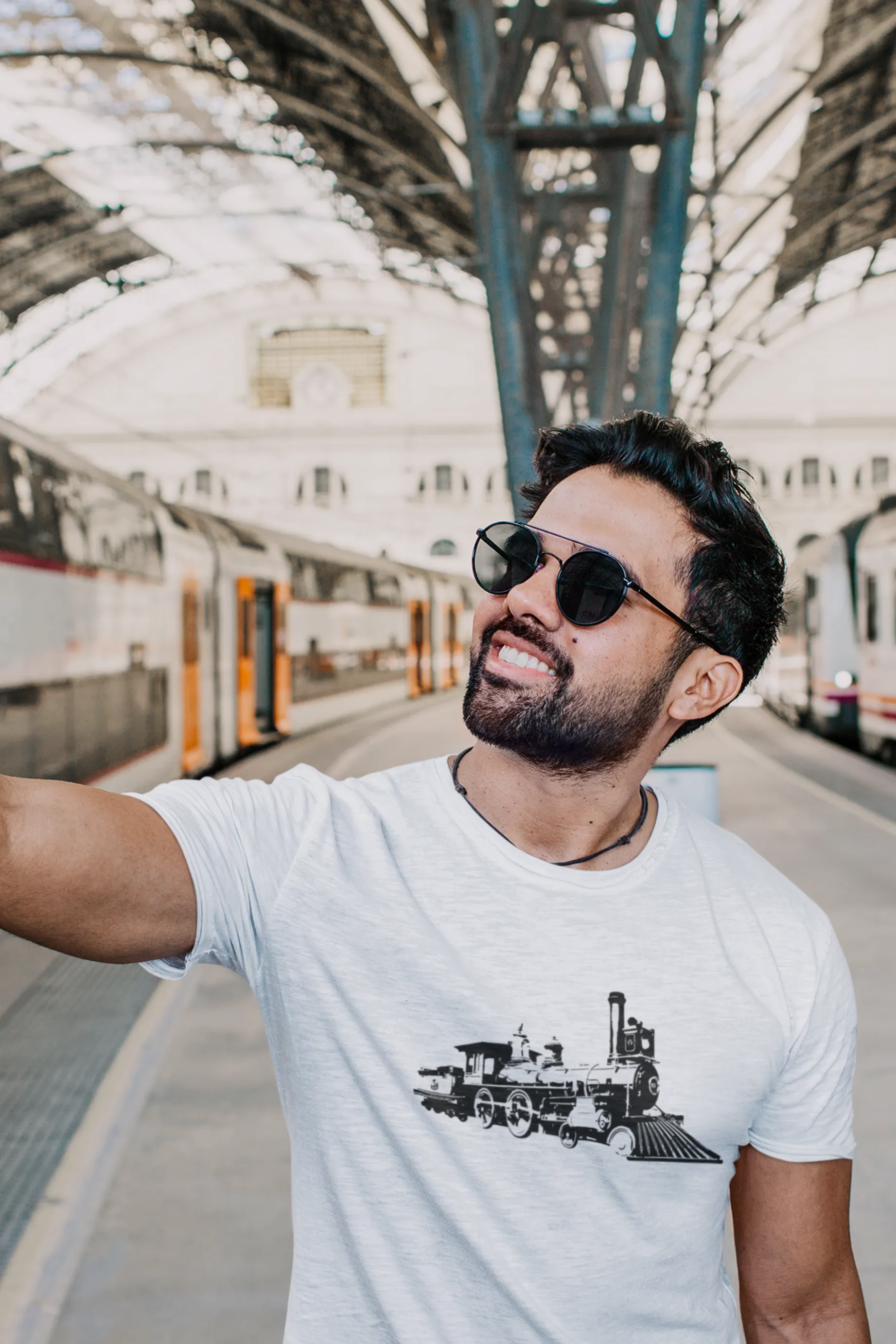 Vintage Locomotive Printed T-shirt for men